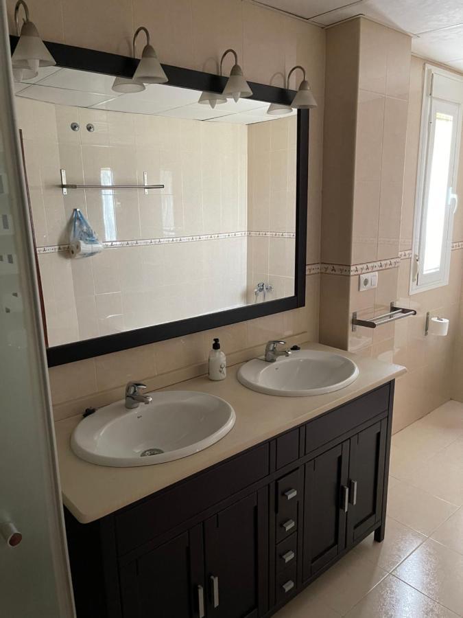 Exclusivo Chalet Sevilla. ¡Jardin & Cocina! Alcalá de Guadaira Εξωτερικό φωτογραφία