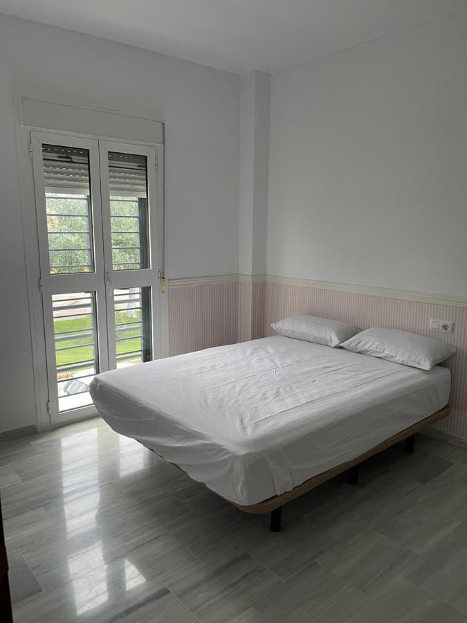 Exclusivo Chalet Sevilla. ¡Jardin & Cocina! Alcalá de Guadaira Εξωτερικό φωτογραφία