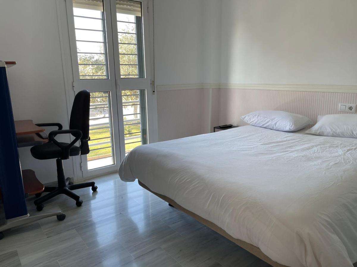 Exclusivo Chalet Sevilla. ¡Jardin & Cocina! Alcalá de Guadaira Εξωτερικό φωτογραφία